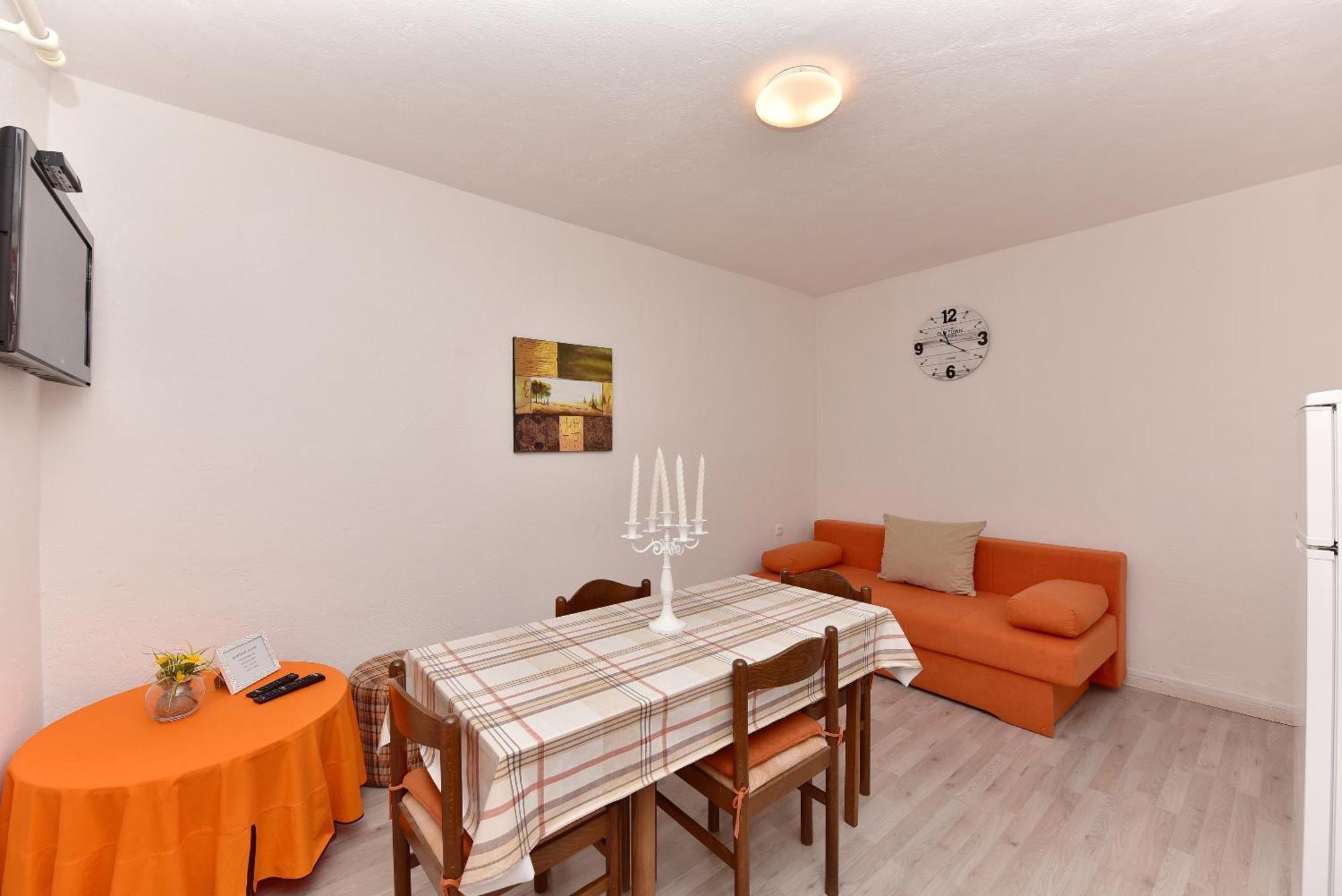 Apartment Sofija Макарска Екстериор снимка