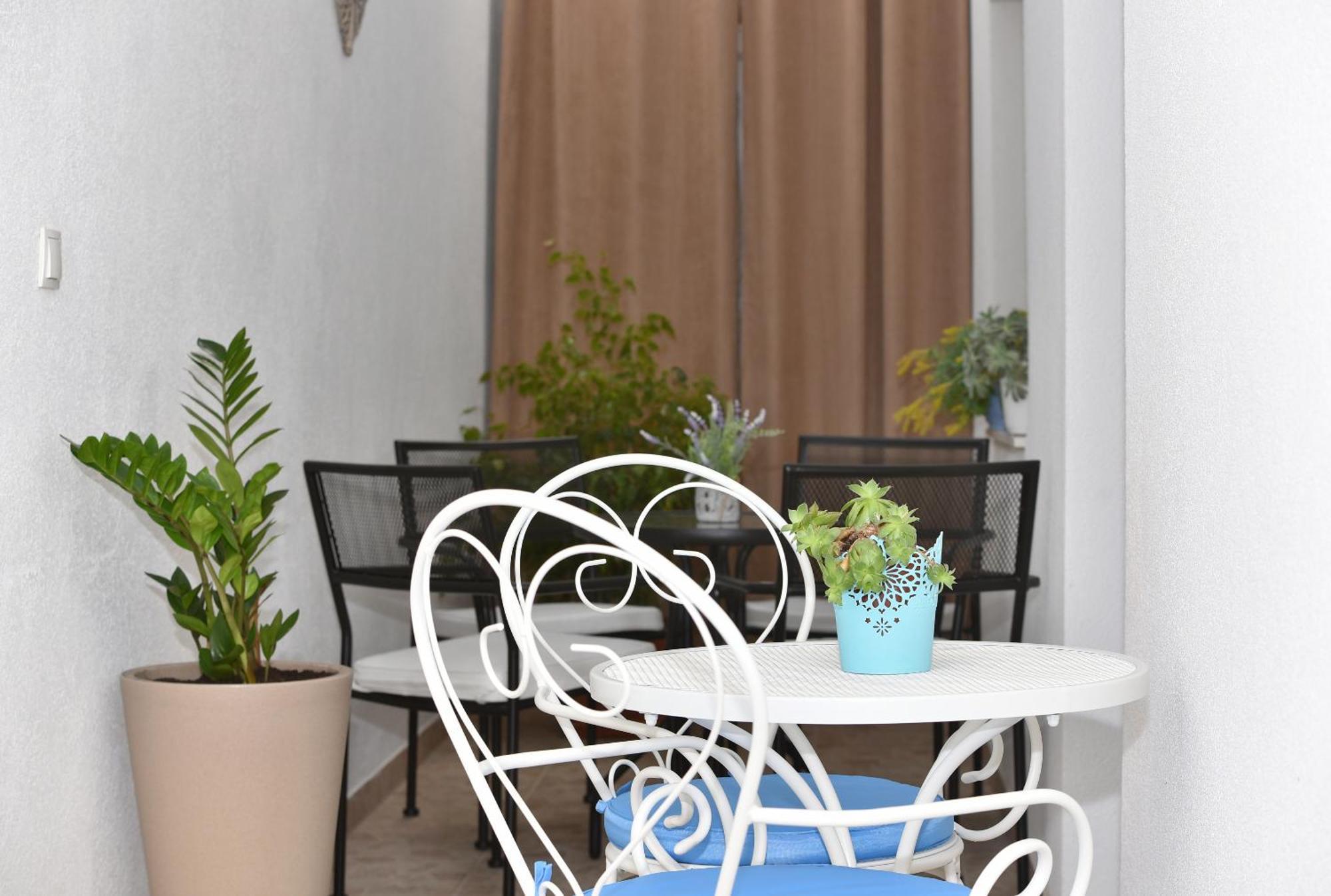Apartment Sofija Макарска Екстериор снимка