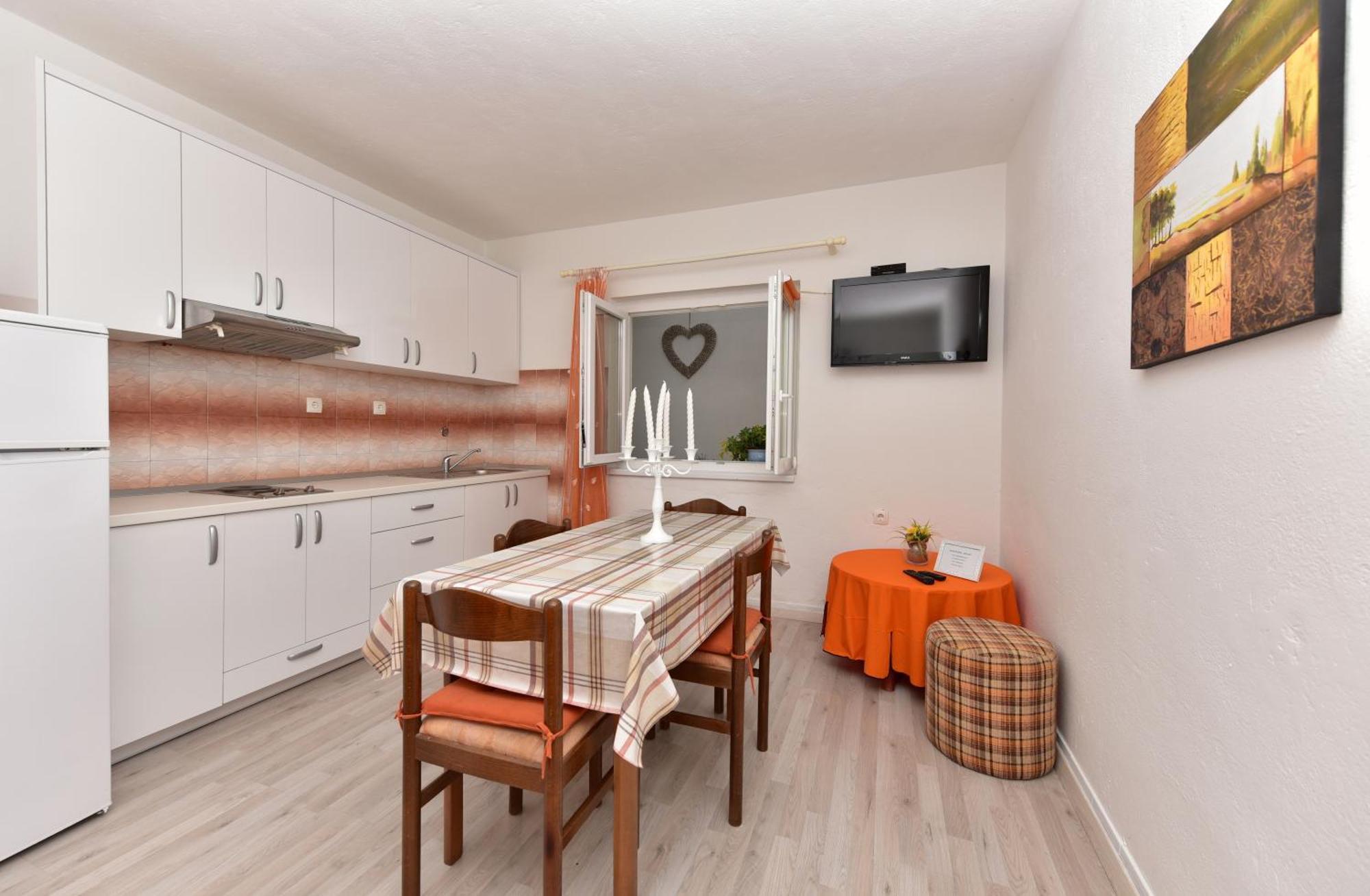 Apartment Sofija Макарска Екстериор снимка