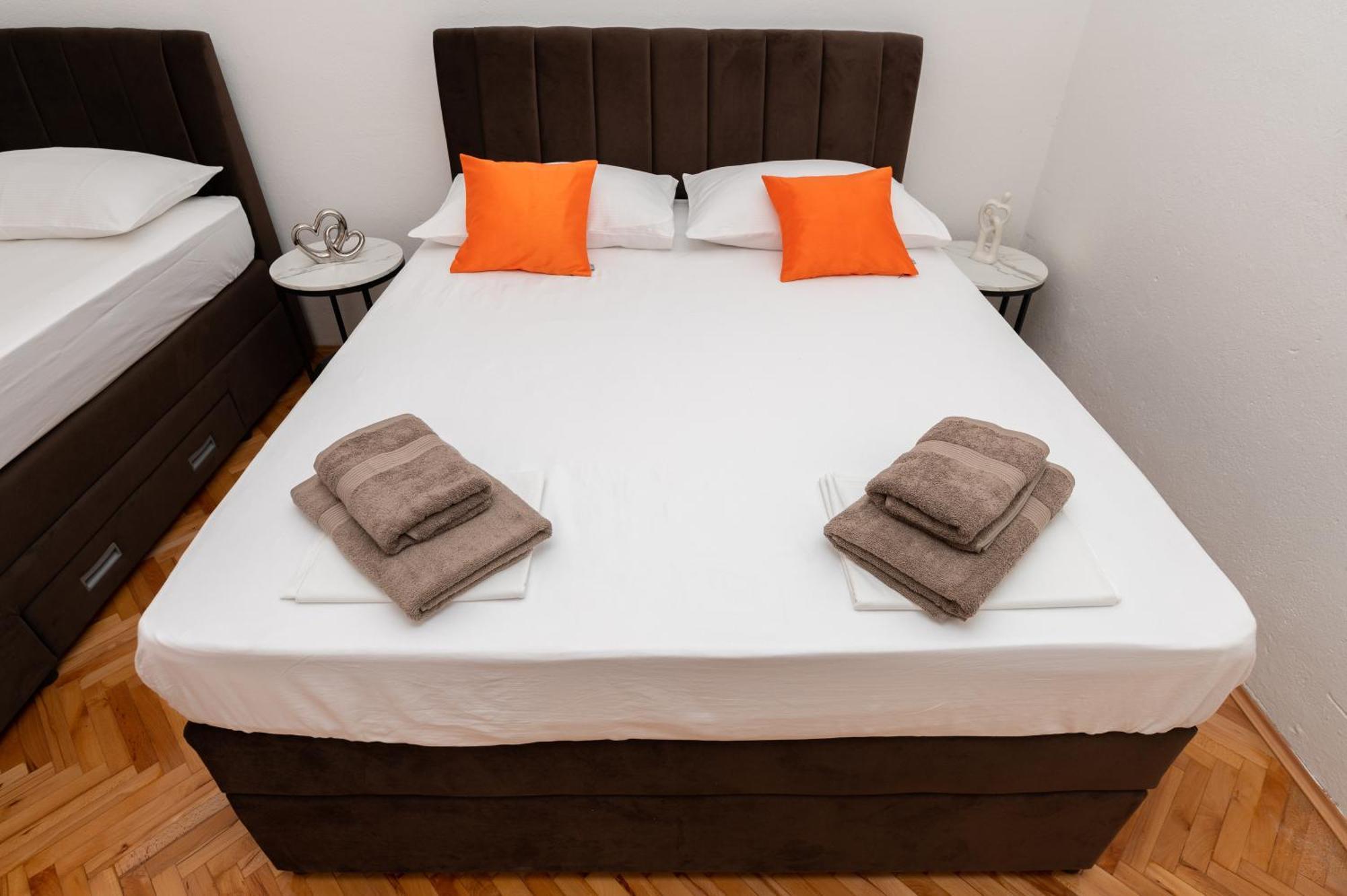 Apartment Sofija Макарска Екстериор снимка